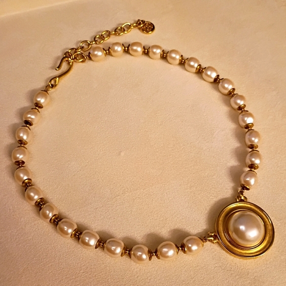 Givenchy Vintage Paris New York Faux Pearl Necklace Pendant
